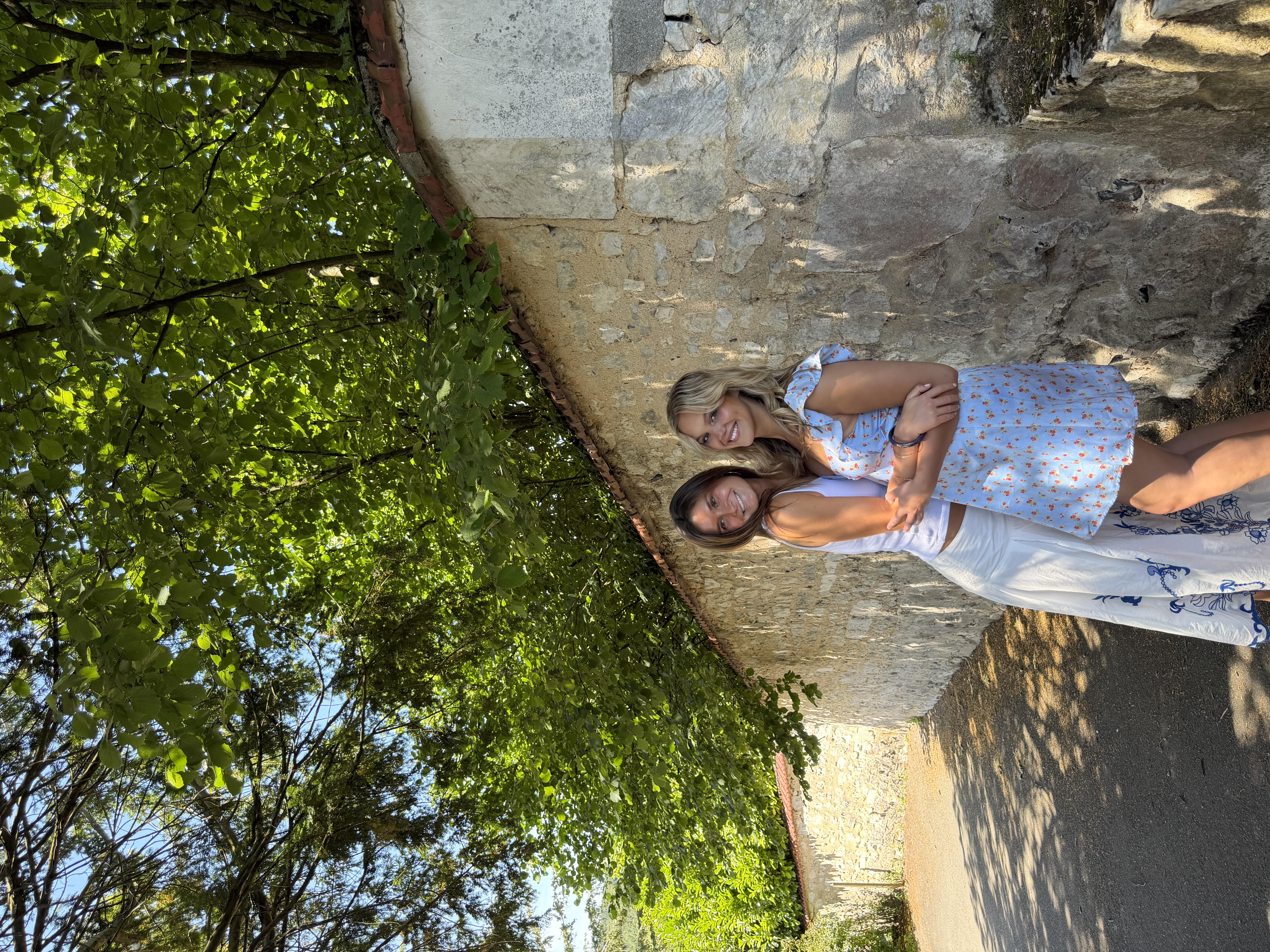 Isabel (left) with a friend she met at her Paris internship program