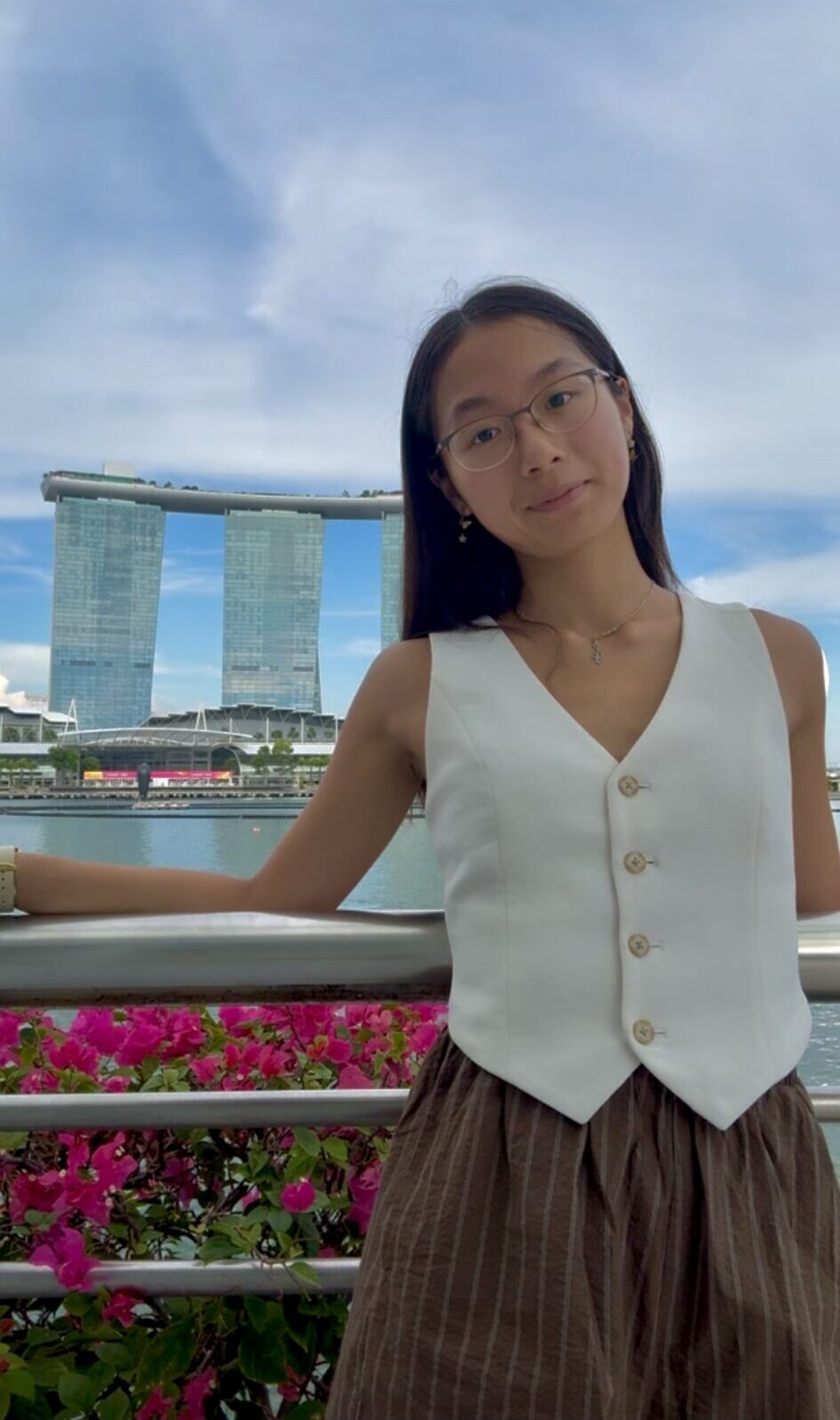 Queena with the iconic Marina Bay Sands