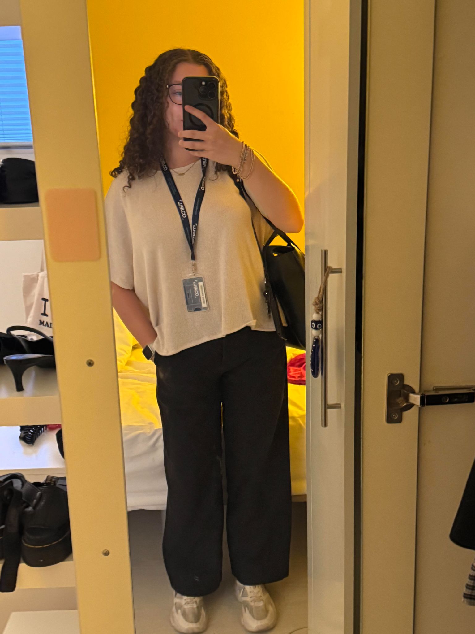 “I excel at keeping projects on track,” her LinkedIn bio reads.